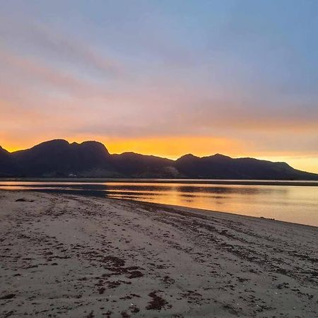 Beachfront Escape Collingwood Buitenkant foto